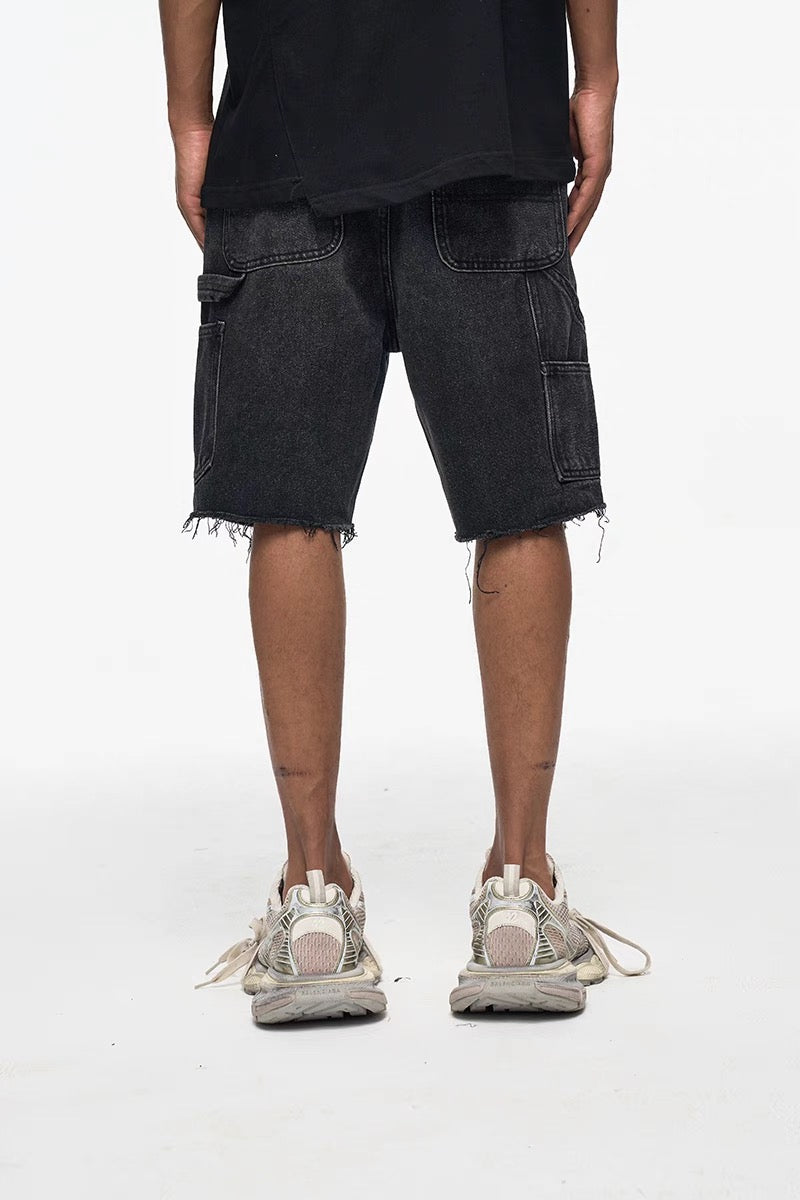 TWO KNEE DENIM SHORTS