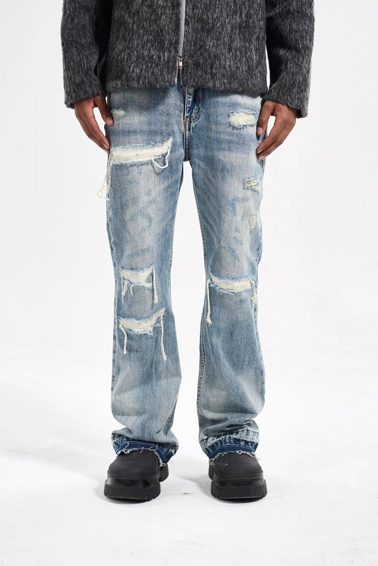 RIPPED LOSE DENIM