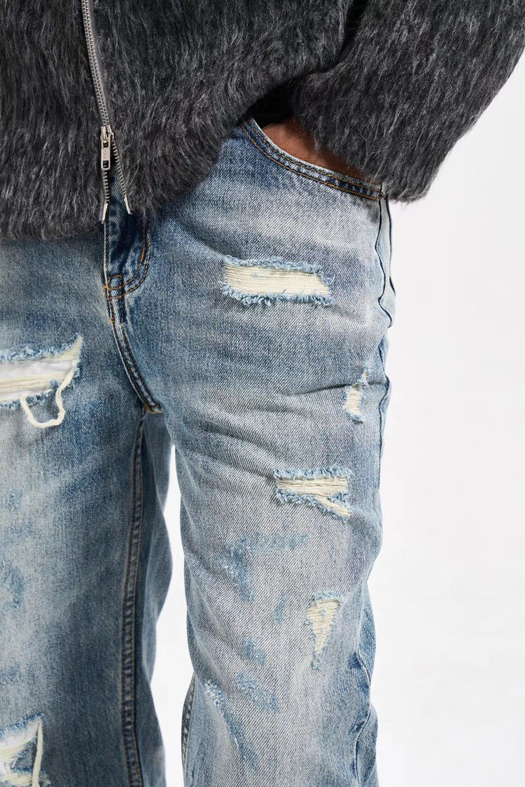 RIPPED LOSE DENIM