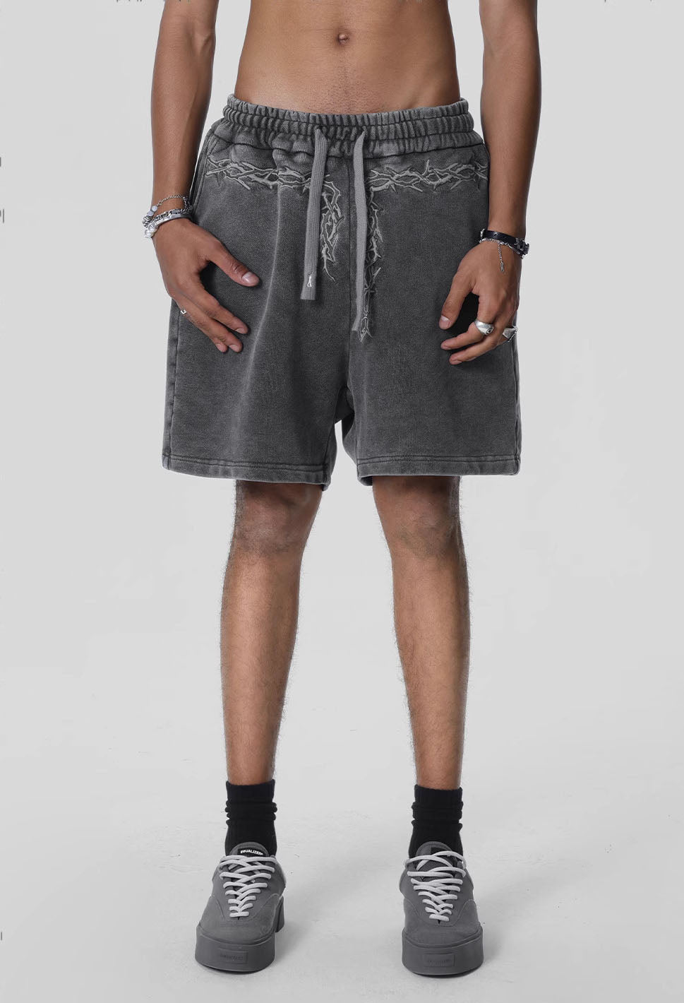 THORN SHORTS