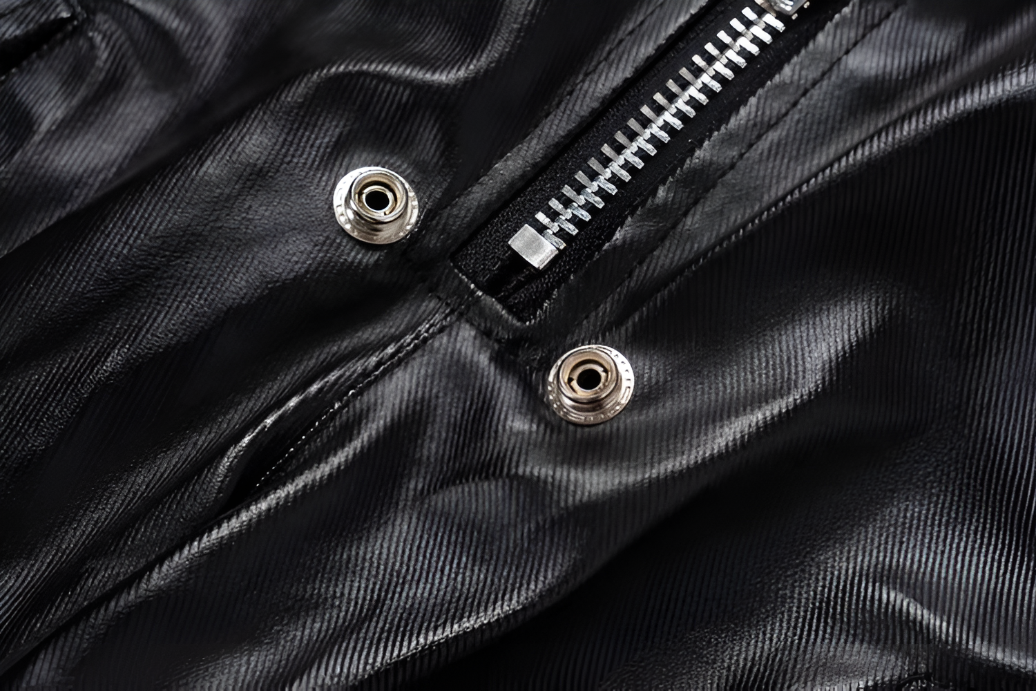 ZIPPER SHINE TRAUSERS BLACK