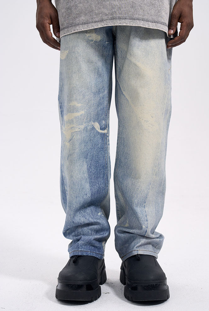 DISTRESSED BAGGY PANTS